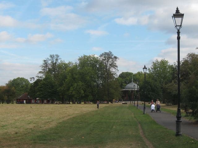 Clapham Common North Side