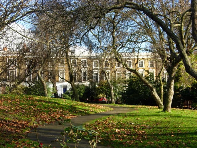 Thornhill Square