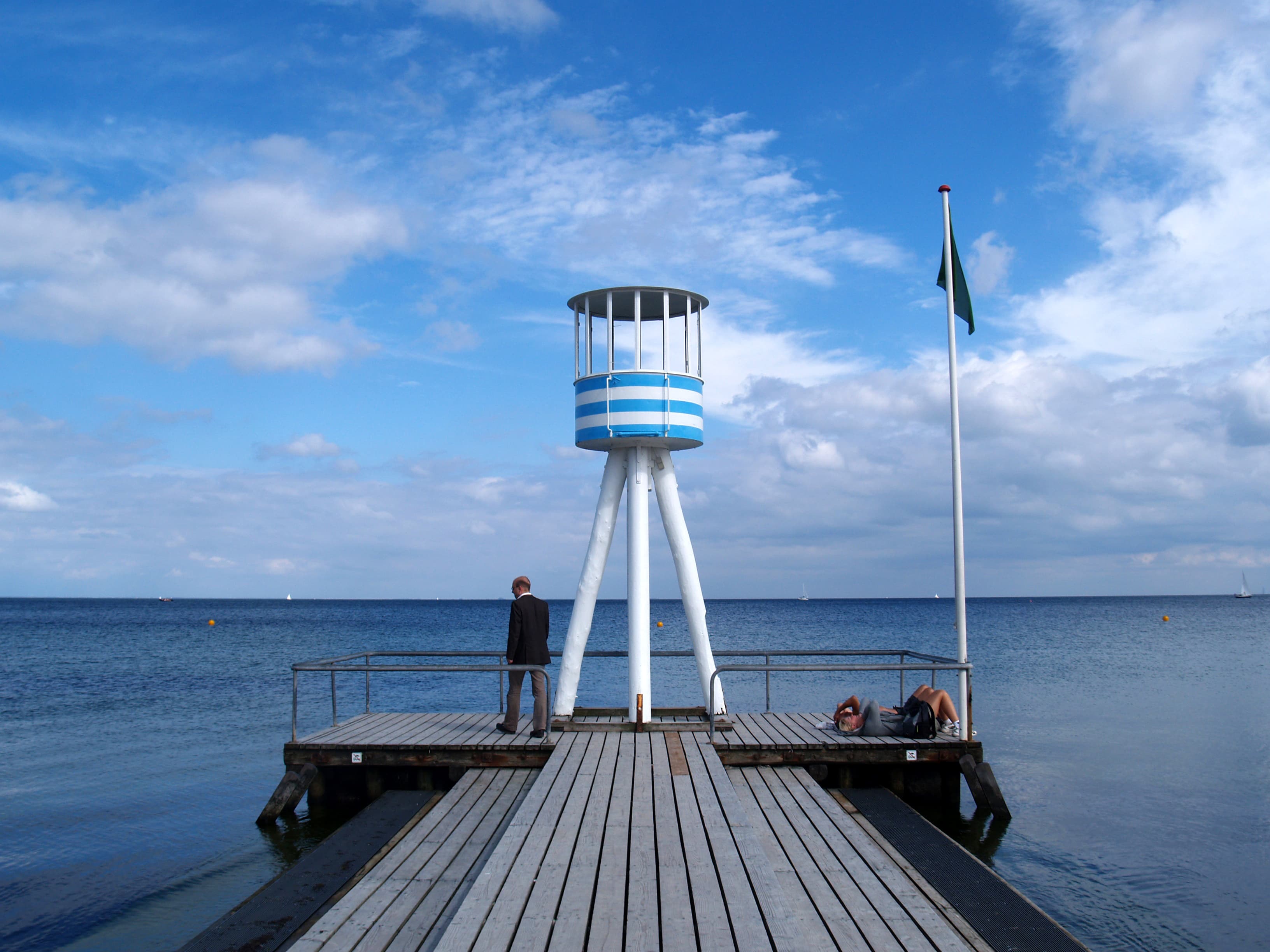 Klampenborg and Dyrehaven: walking with deer