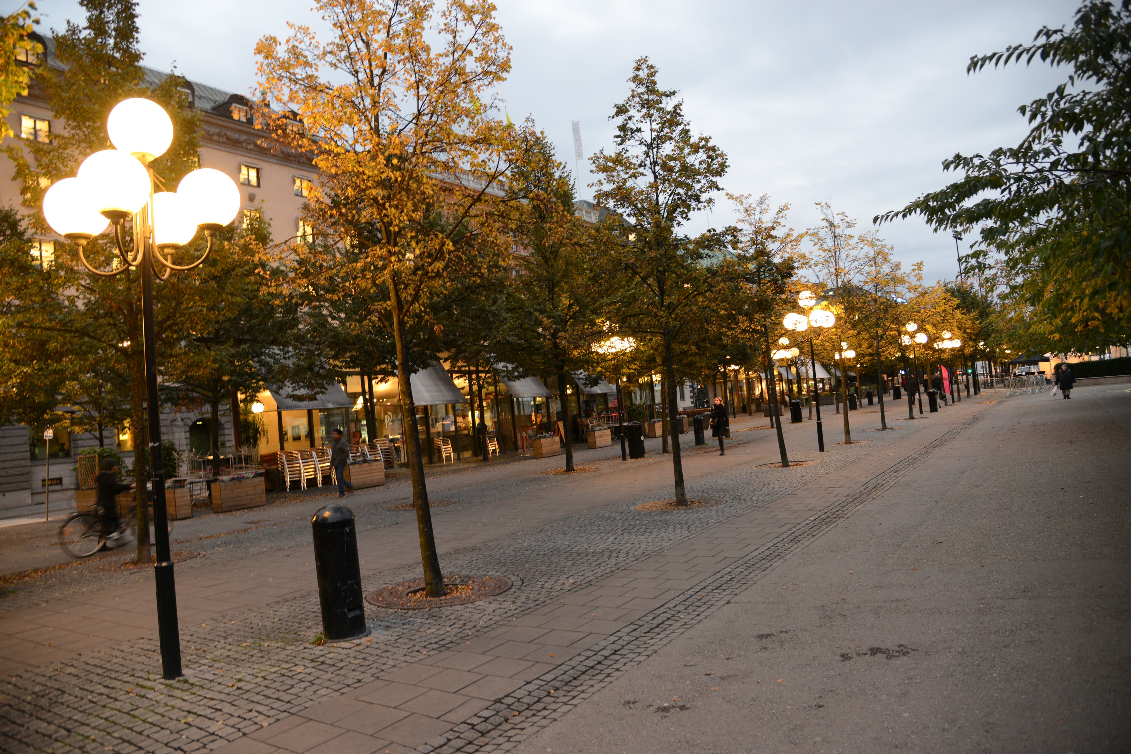 Norrmalm: the park, the obelisk, and the market hall