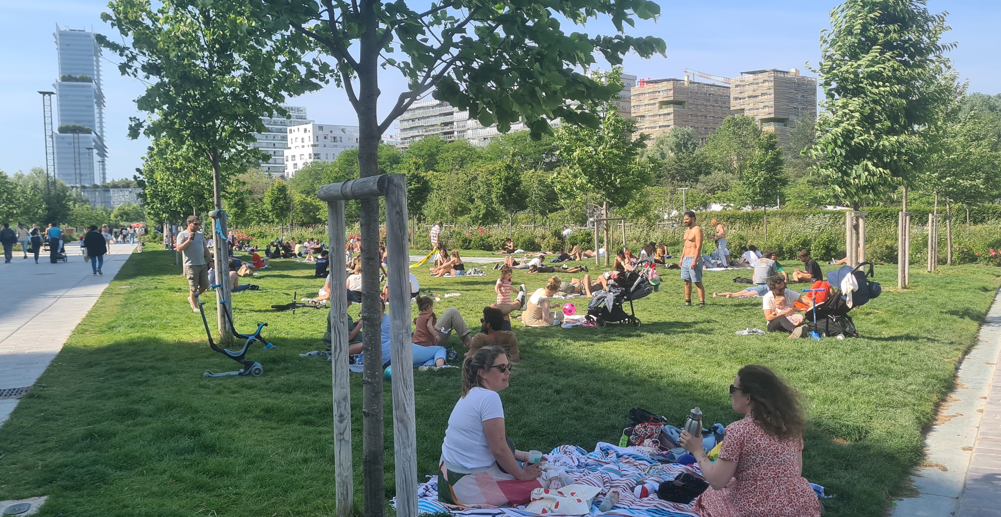 Batignolles: the village and the eco-quarter