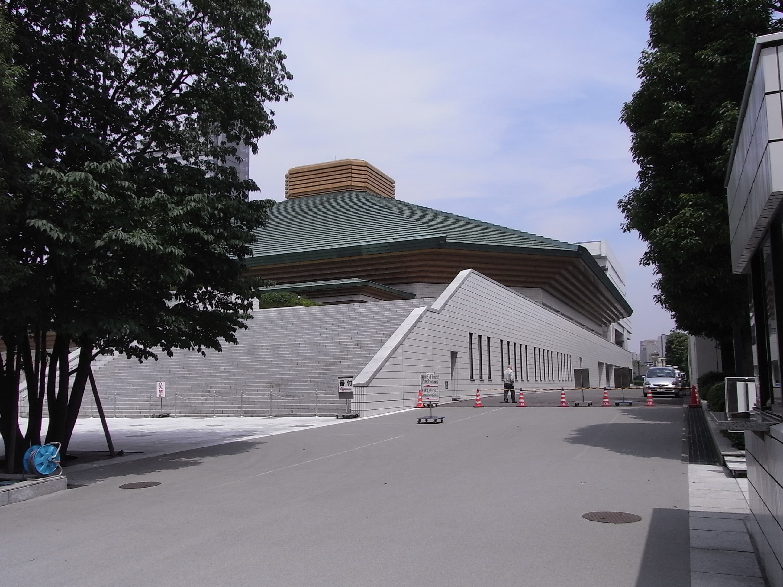Ryogoku: the sumo town