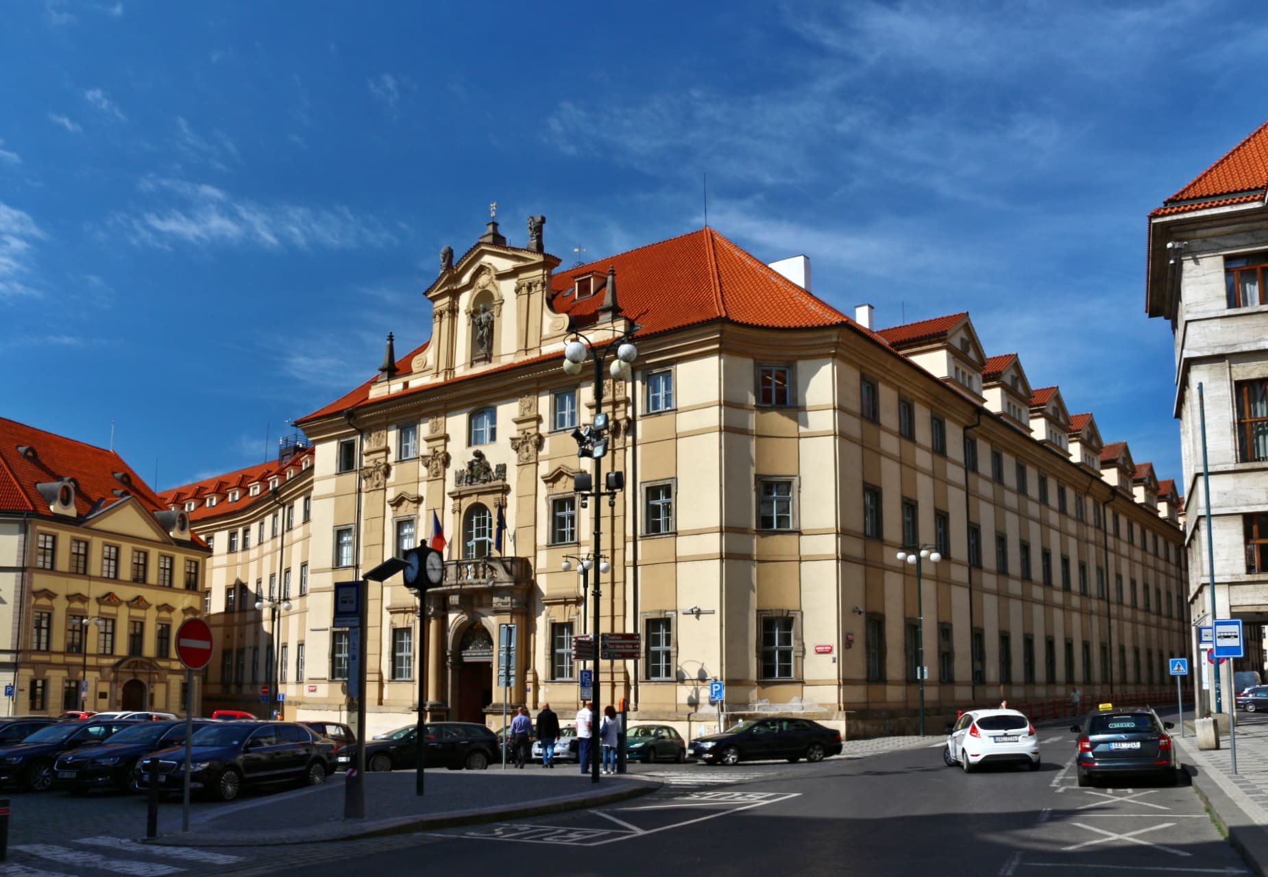 The Clementinum and the lanes between the square and the bridge