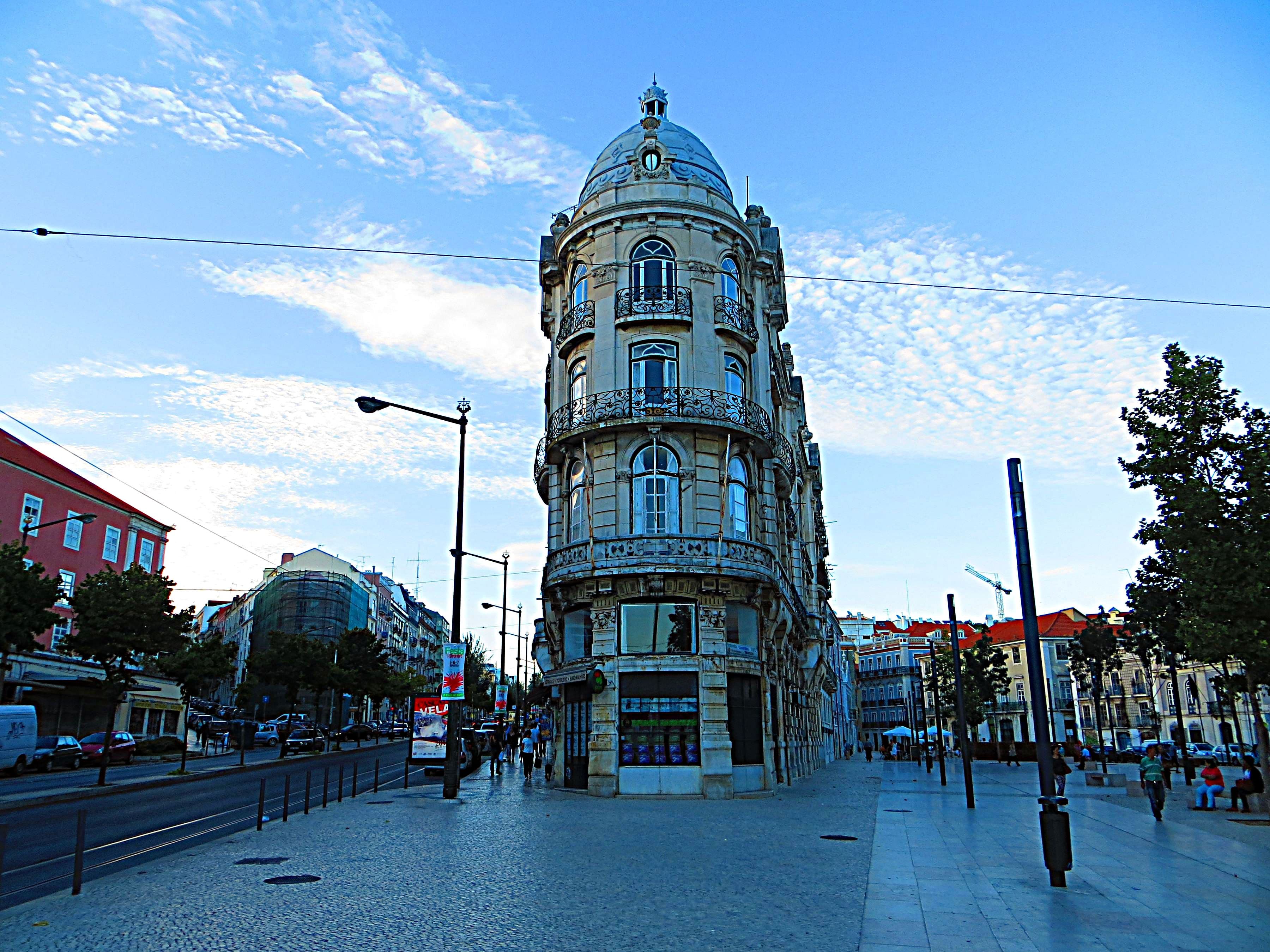 Arroios and Anjos: the everyday city