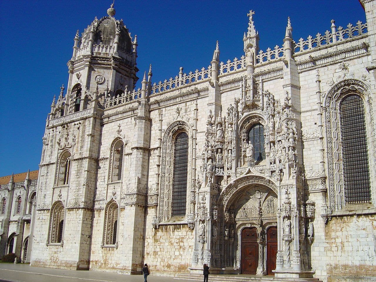 Belém: monuments and the original custard tart
