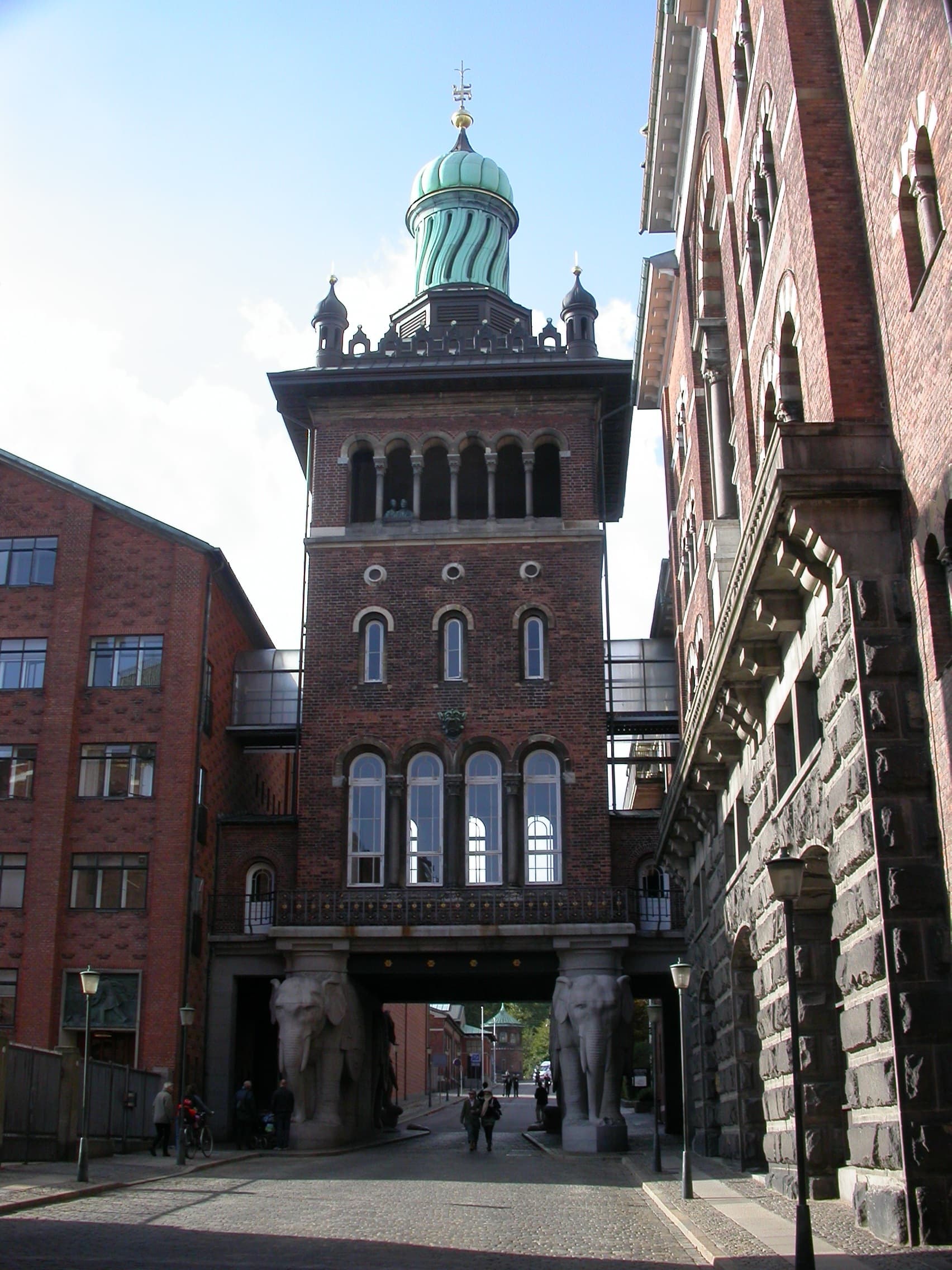 Carlsberg Byen: the brewery district and the elephant gate
