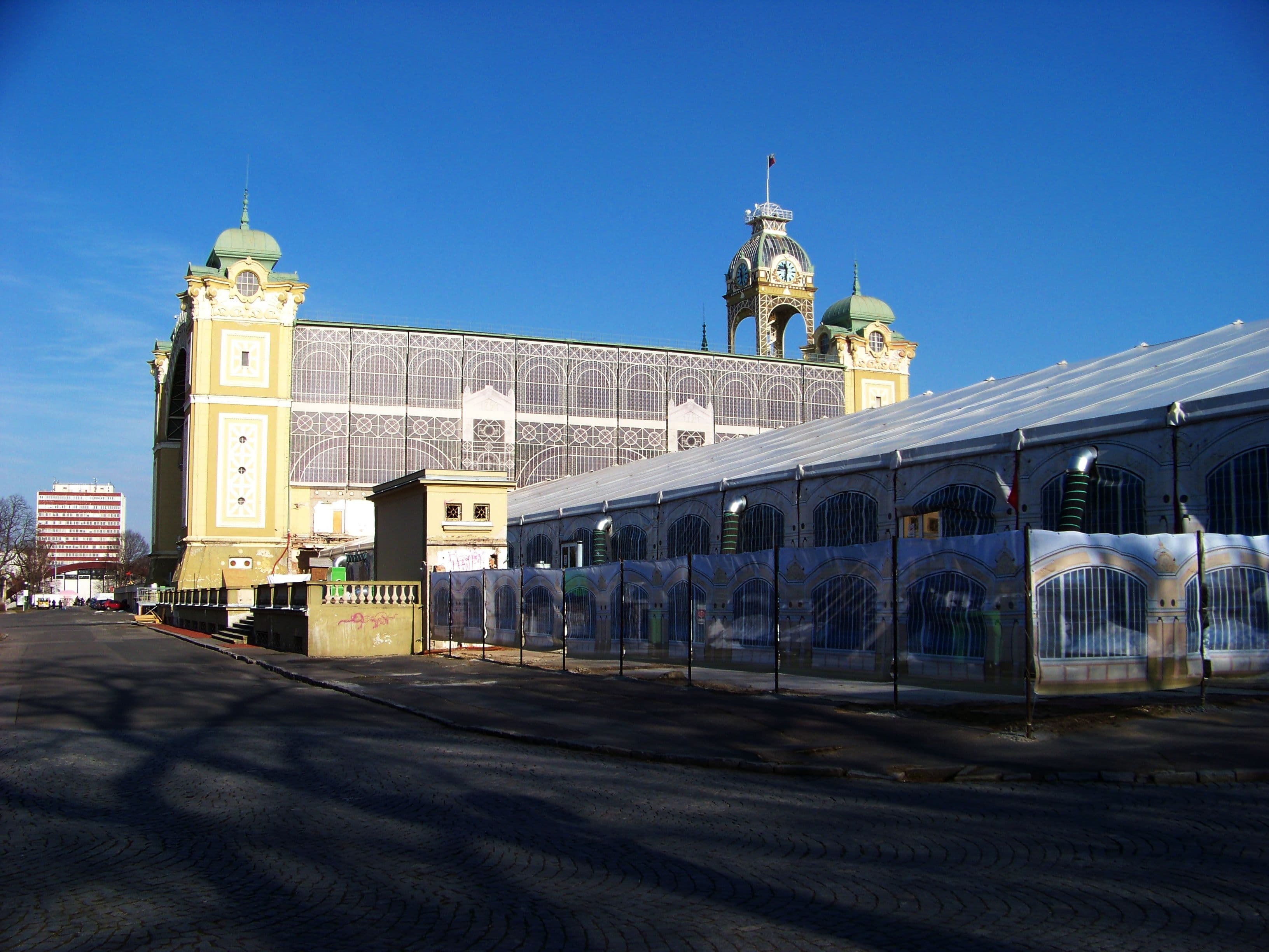 Výstaviště: the iron palace and the exhibition grounds